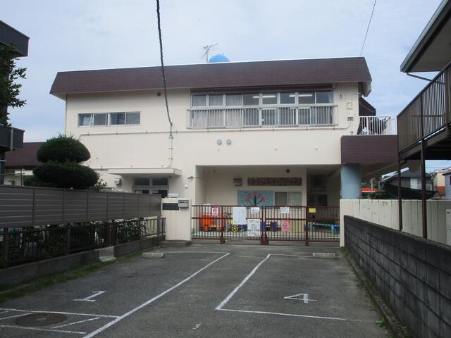 相模原市立新磯保育園 (564m)