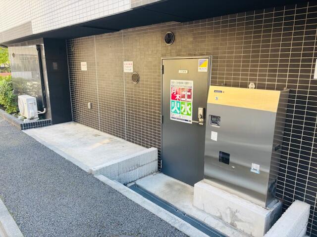 共用部（その他）／建物内のゴミ置場で、いたずらなどの心配がございません。／撮影日2025-09-06
