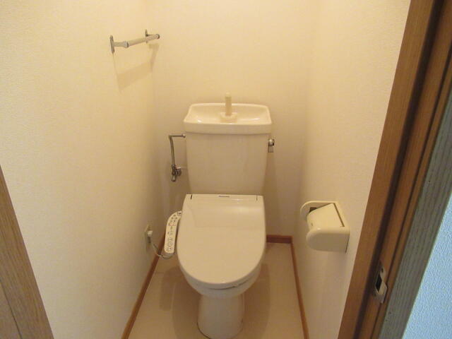 トイレ／設備の雰囲気、デザインは同等です。