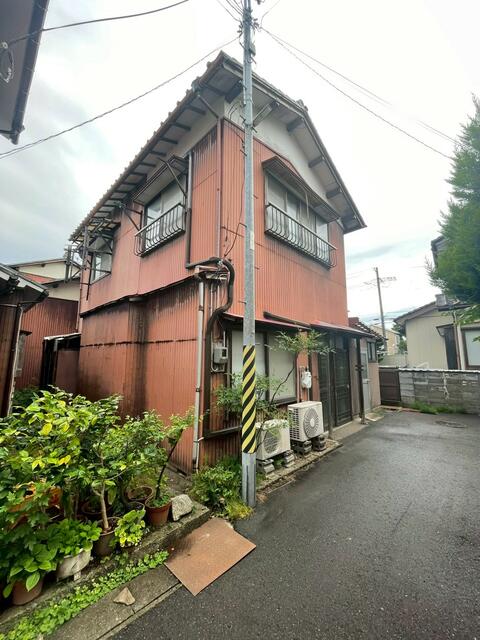 現地（外観）