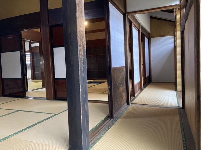 detached 新潟県糸魚川市大字東中 地図を見る