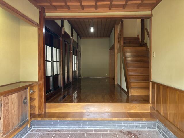 detached 新潟県糸魚川市大字東中 地図を見る