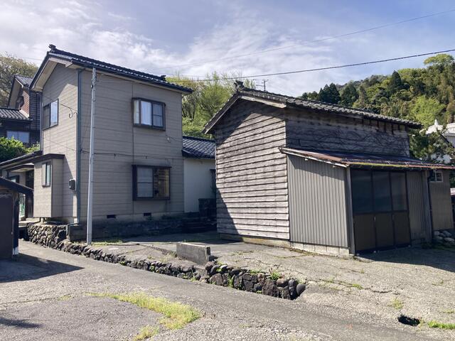detached 新潟県糸魚川市大字鬼舞 地図を見る