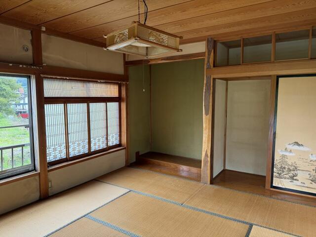 detached 新潟県小千谷市大字岩沢