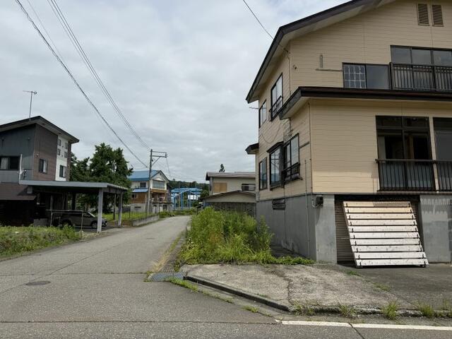 detached 新潟県小千谷市大字岩沢