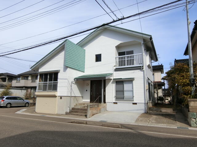 新潟県上越市の一戸建て | 2030万円 | 5LDK | 193.75m² | Akiyama house finder