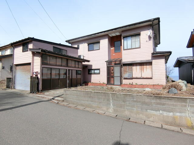新潟県上越市の一戸建て | 800万円 | 6LDK | 234.64m² | Akiyama house finder