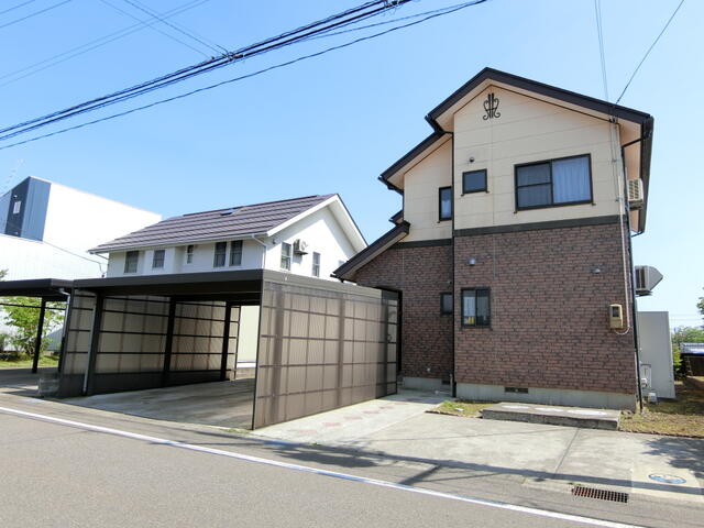 新潟県上越市の一戸建て | 1880万円 | 4LDK | 274.55m² | Akiyama house finder