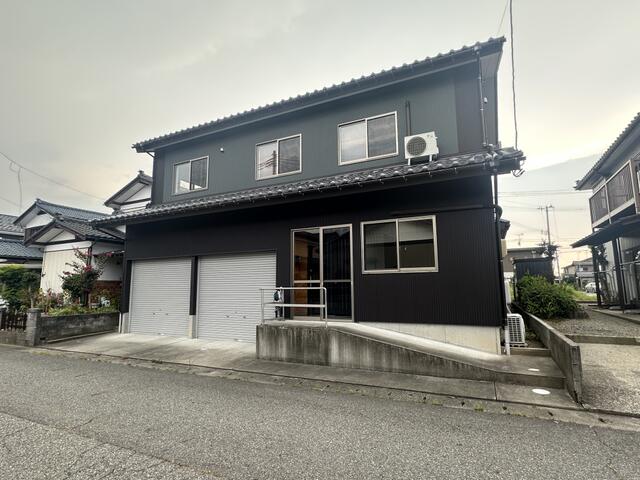新潟県村上市の一戸建て | 1880万円 | 5LDK | 206.28m² | Akiyama house finder