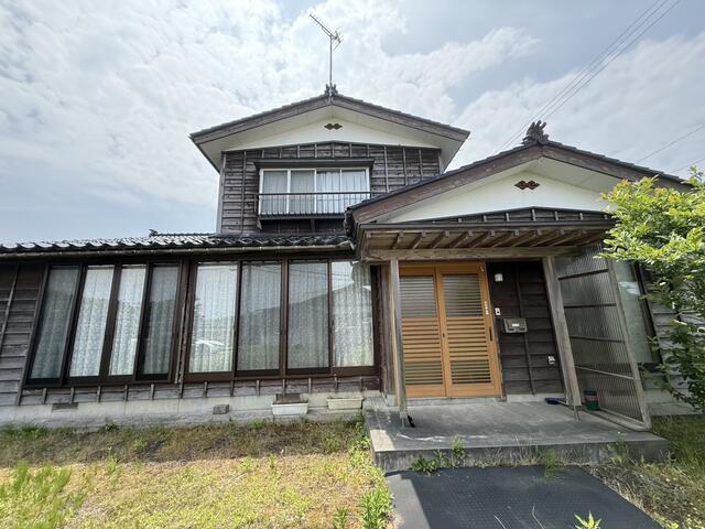 detached 新潟県柏崎市西山町新保 地図を見る