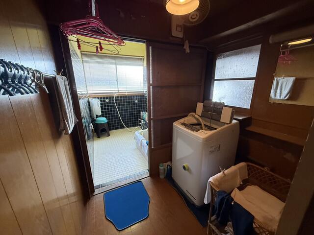 detached 新潟県柏崎市大字上方 地図を見る