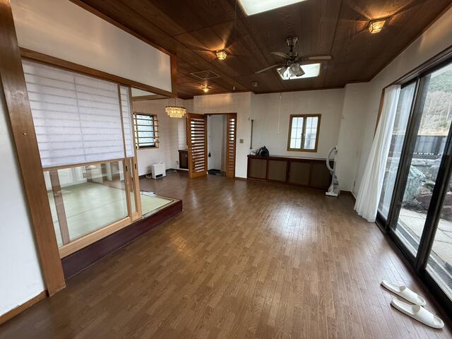 detached 新潟県三島郡出雲崎町大字大門 地図を見る