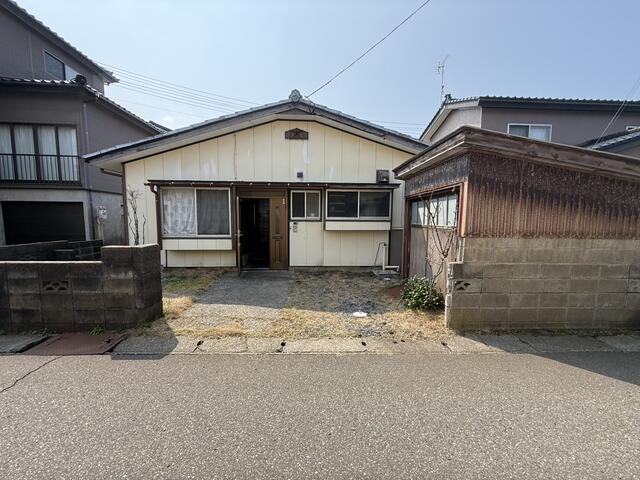 house for sale in Kashiwazaki, Niigata | ¥350,000 | 3K | Akiyama hous…