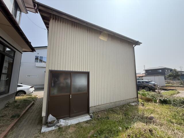 detached 新潟県刈羽郡刈羽村大字割町新田 地図を見る