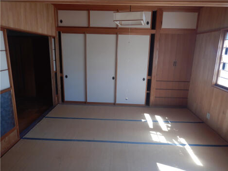 detached 新潟県燕市吉田中町 地図を見る