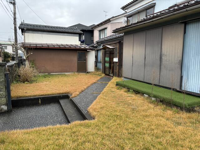 detached 新潟県三条市西大崎１丁目 地図を見る