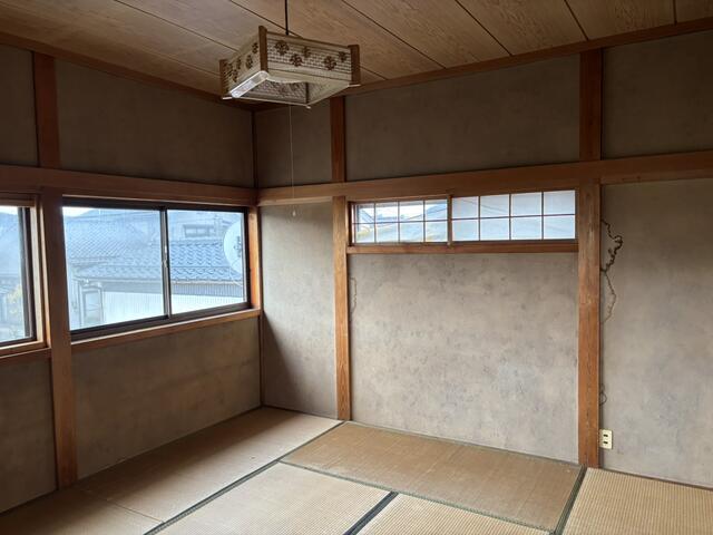detached 新潟県三条市西大崎１丁目 地図を見る