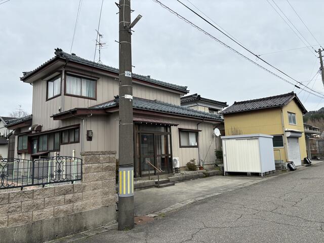 detached 新潟県南蒲原郡田上町大字田上 地図を見る