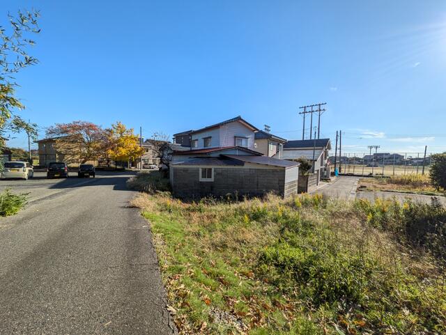 detached 新潟県西蒲原郡弥彦村大字矢作 地図を見る