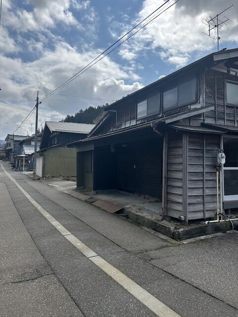 detached 新潟県加茂市秋房