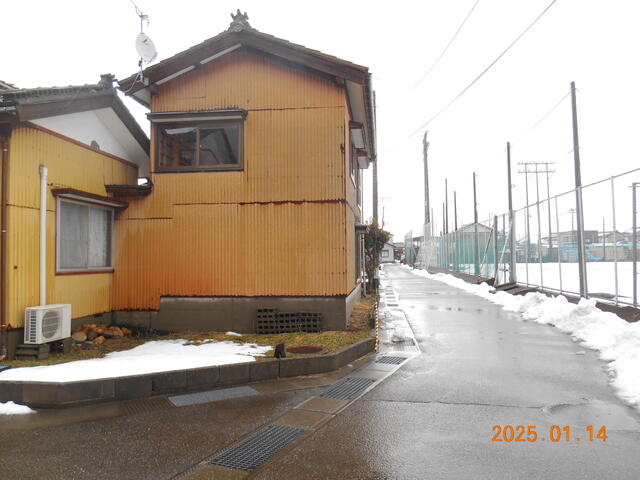 detached 新潟県西蒲原郡弥彦村大字矢作