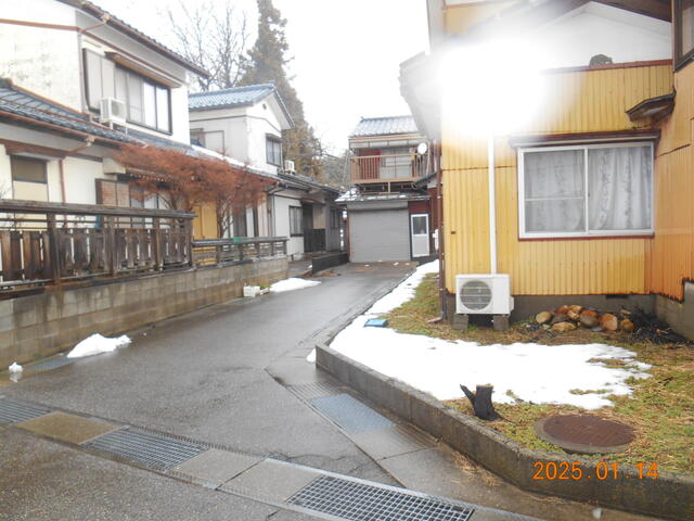 detached 新潟県西蒲原郡弥彦村大字矢作