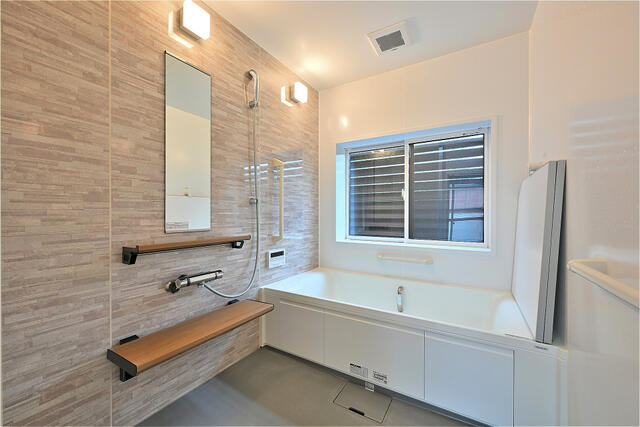 detached 新潟県新発田市藤塚浜 地図を見る