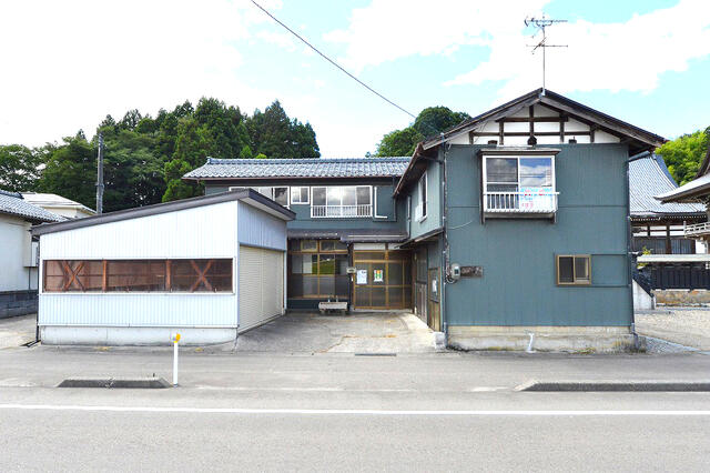 【ハトマークサイト】新潟県長岡市寺泊夏戸の 9dk 中古一戸建 