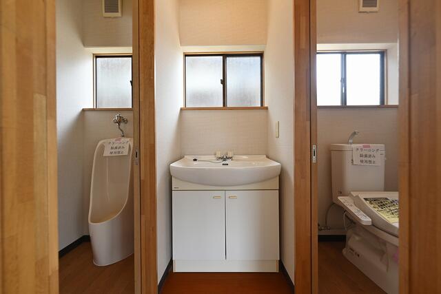 detached 新潟県西蒲原郡弥彦村大字上泉 地図を見る
