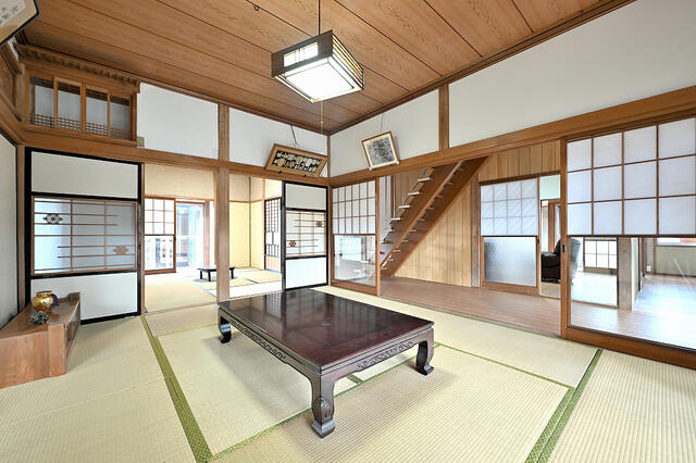 detached 新潟県西蒲原郡弥彦村大字大戸 地図を見る