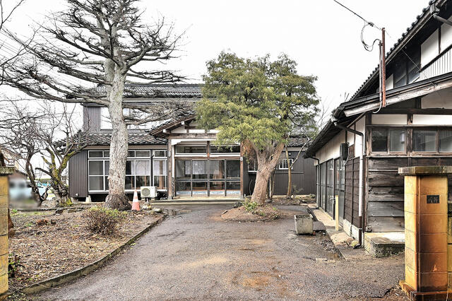 detached 新潟県西蒲原郡弥彦村大字大戸 地図を見る