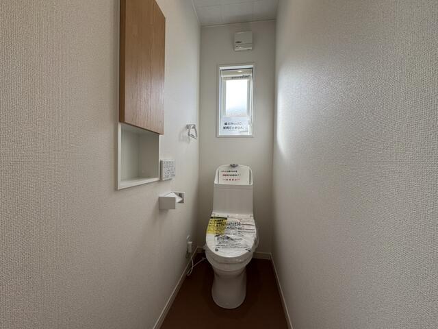 detached 滋賀県愛知郡愛荘町豊満 地図を見る