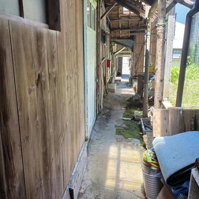 detached 新潟県三島郡出雲崎町大字石井町 地図を見る