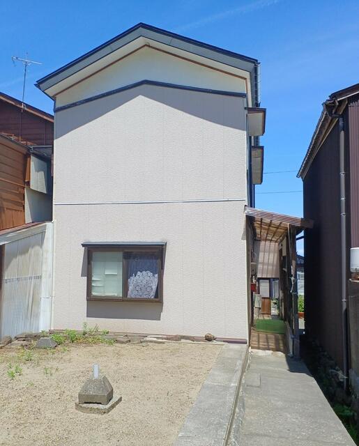 detached 新潟県三島郡出雲崎町大字住吉町 地図を見る