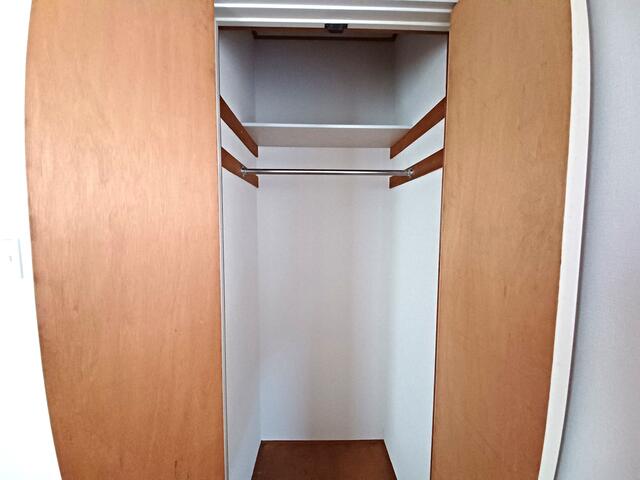 収納／寝室のクローゼット