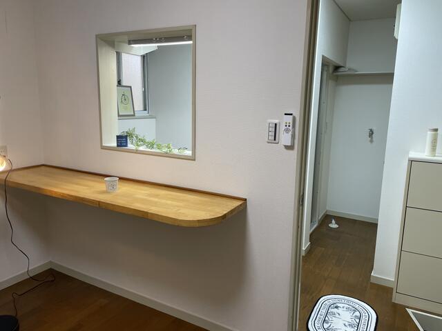 リビング以外の居室／カウンターにインテリア小物や緑を置いたり、使い方は自由です♪