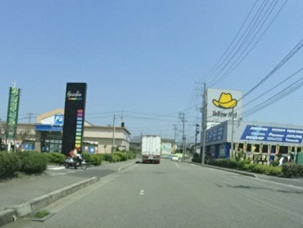 原信河渡店 (808m)