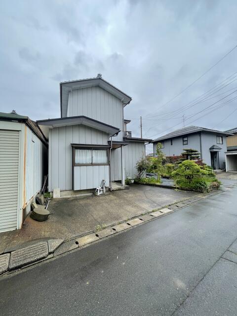house for sale in Sanjo, Niigata | ¥3,800,000 | 4DK | Akiyama house f…