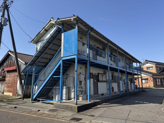 現地（外観）