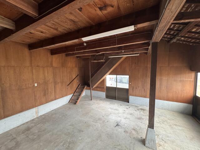 detached 新潟県燕市笈ケ島