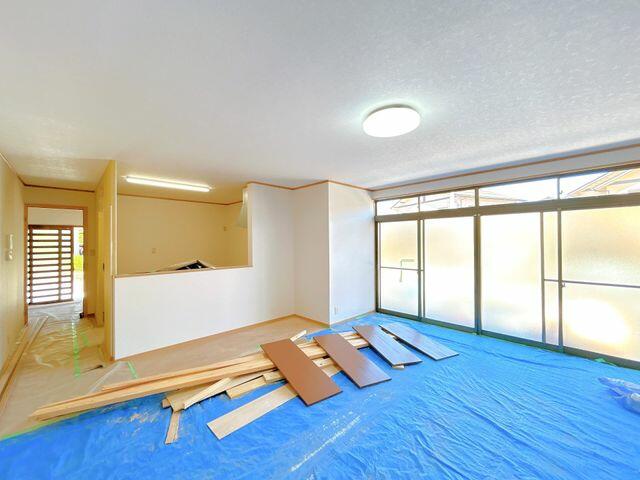 detached 新潟県三島郡出雲崎町大字川西 地図を見る