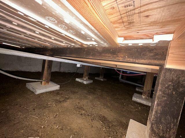 detached 新潟県三島郡出雲崎町大字川西 地図を見る