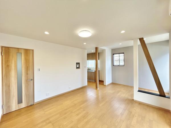 新潟県新潟市の一戸建て | 1449万円 | 3LDK | 199.27m² | Akiyama house finder