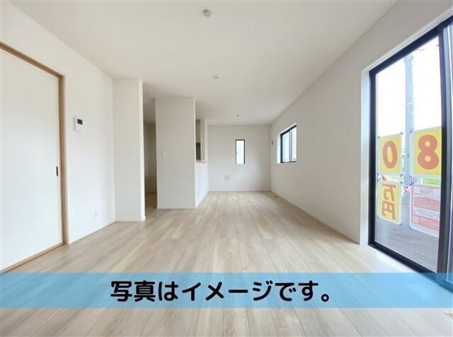 detached 富山県滑川市菰原 地図を見る