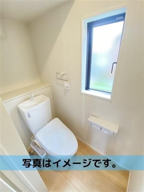 detached 富山県滑川市菰原 地図を見る