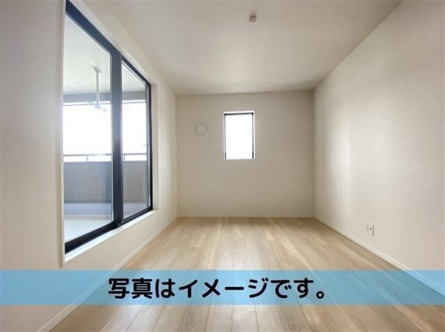 detached 富山県滑川市菰原 地図を見る