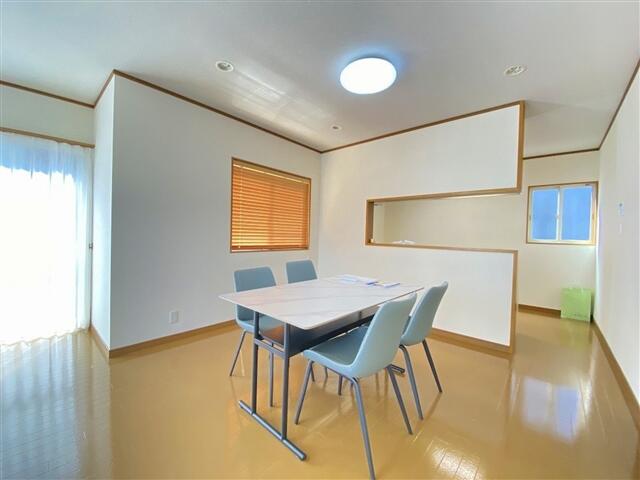 detached 富山県砺波市鷹栖 地図を見る