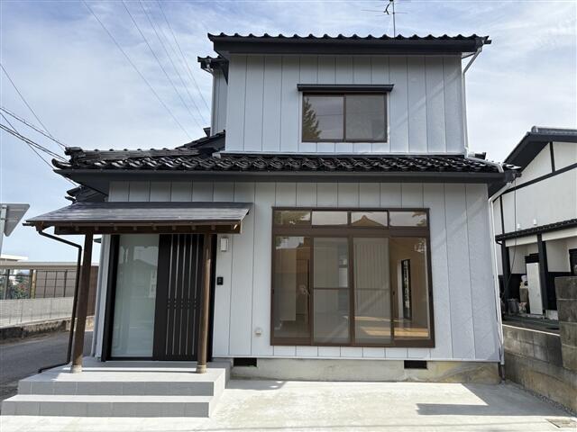 detached 富山県中新川郡上市町中江上 地図を見る