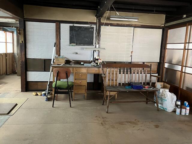 detached 富山県南砺市荒木 地図を見る