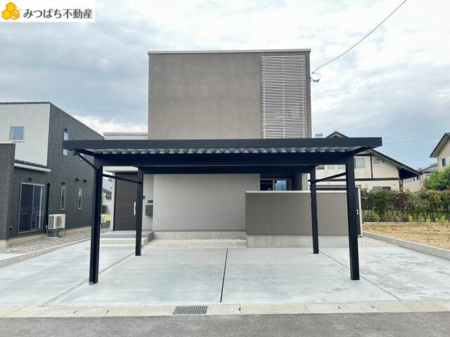 detached 富山県中新川郡上市町横法音寺 地図を見る